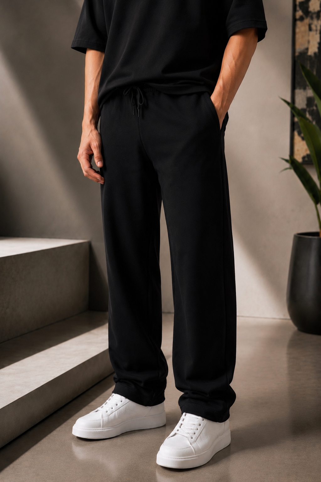 Erkek Siyah Beli Lastikli Yanları Cepli Relaxed Fit Eşofman Altı